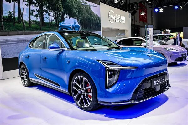 当技术开花、改革结果:上汽的“硬核反攻”